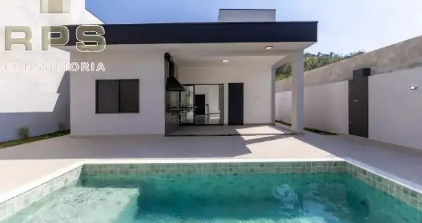 Casa moderna a venda no Serras de Atibaia II com 3 dormitórios, sendo 1 suíte master,  área gourmet e piscina com prainha