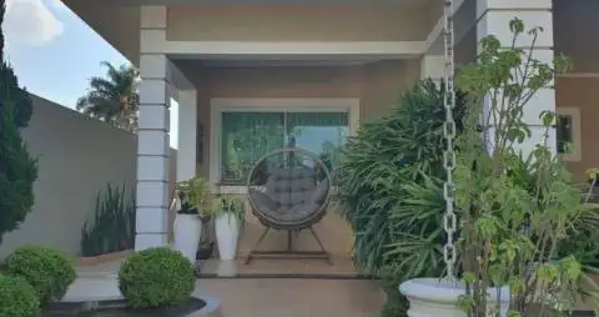 Casa totalmente térrea na vila santista em atibaia , com 03 suites e área gourmet