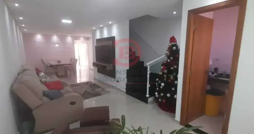 Sobrado 3 suites e 3 vagas de garagem - Cidade Patriarca