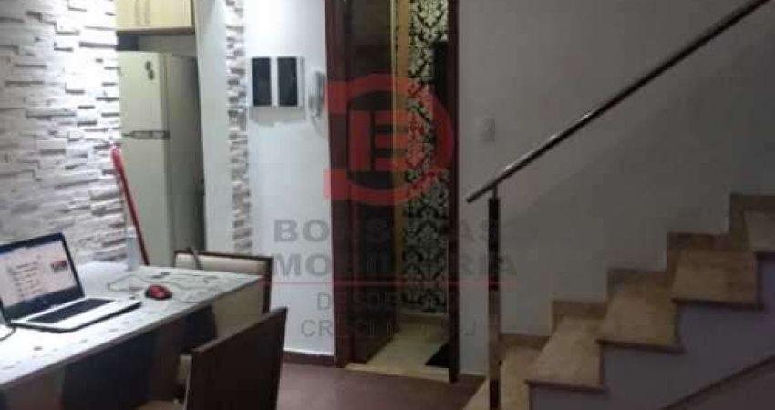 Sobrado em Condominio com 2 Quartos 1 Vaga de Garagem a Venda, Vila Re