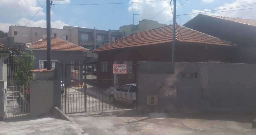 otimo Terreno com duas casas na vila Re - SP