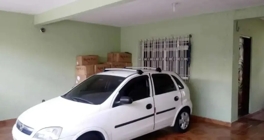 Casa terrea 3 quartos e 4 vagas garagem - Burgo Paulista