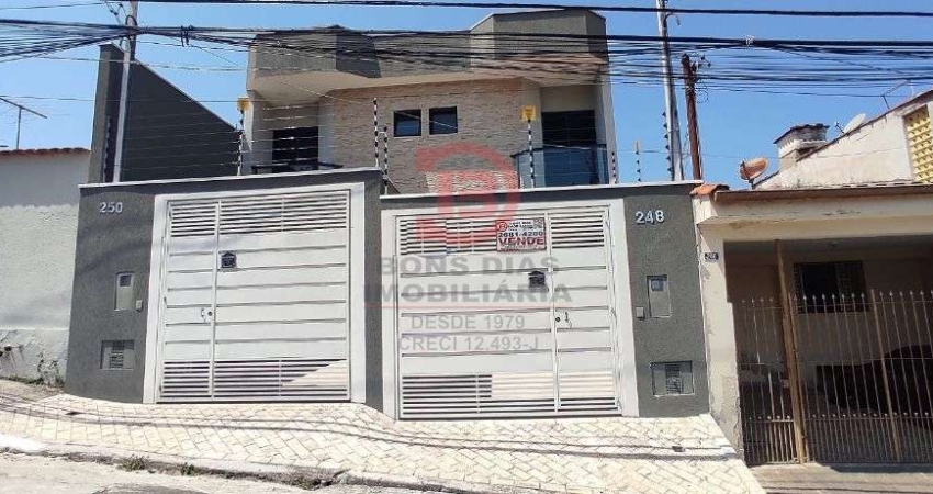 Sobrado com 3 Quartos e 1 Suite a Venda, Vila Re