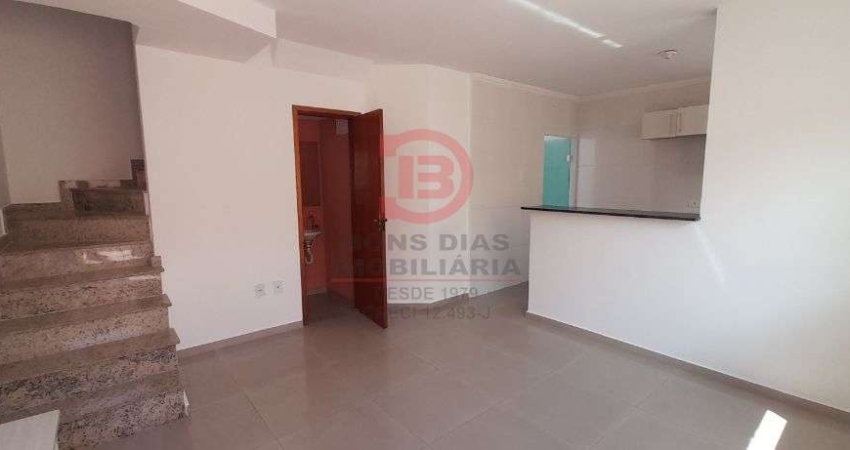 Sobrado condominio 2 suites e 2 vagas de garagem - Vila Re