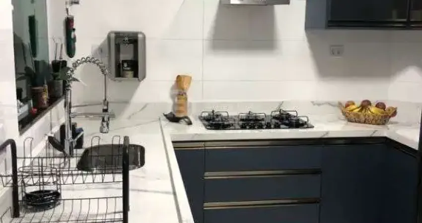Sobrado de 2 dormitorios com suite em condominio na Vila Talarico, Sao Paulo