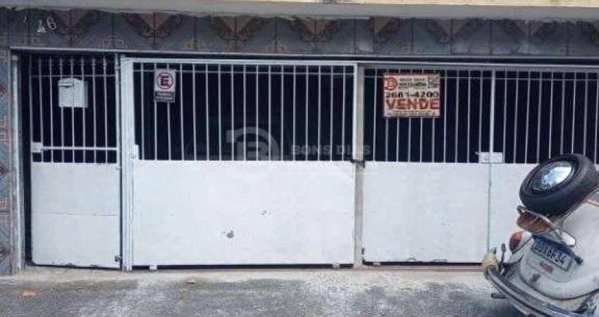 SOBRADO COM 4 QUARTOS E 2 VAGAS A VENDA EM CID. TIRADENTES