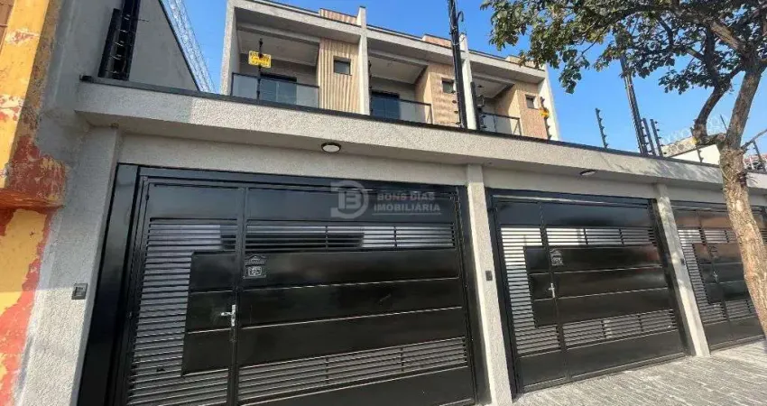 Sobrado NOVO - 3 quartos, 1 suite, 2 vagas, quintal - Jardim Nordeste