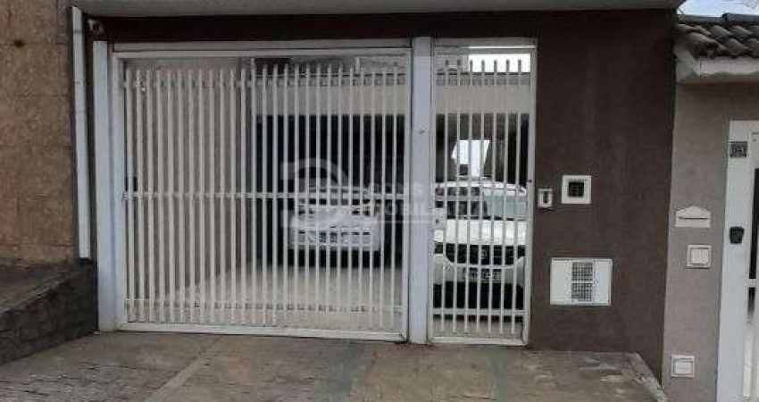 Sobrado alto padrao a venda - 3 suites e 4 vagas de garagem - Piscina - Vila Re