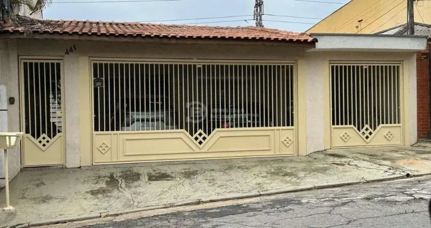 Imovel com Duas casas terreas a venda - 3dorm e 2dorm - Vila Guilhermina