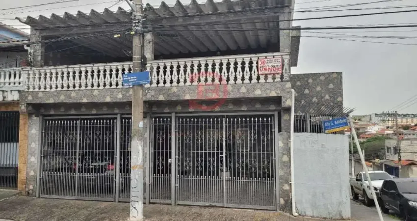 Sobrado frontal com 02 quartos e 03 vagas Burgo Paulista