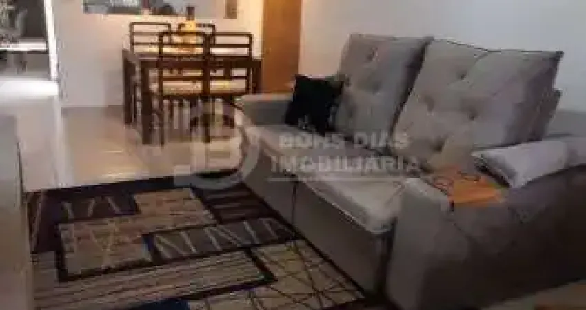 Sobrado a venda - 3 quartos (1suite) e 2 vagas de garagem - Jd. Santa Maria - Sp