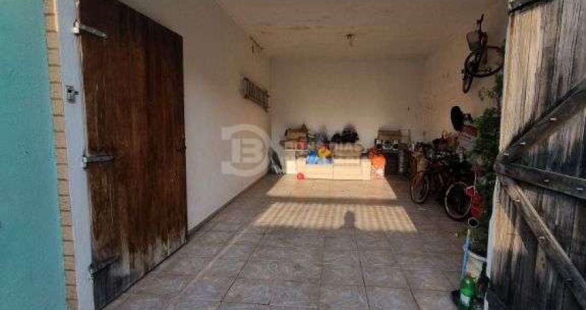 Casa padrao a venda na Vila Re, Sao Paulo - 3 dormitorios, 2 suites e 4 garagens!