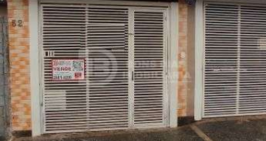 Sobrado de 3 dormitorios com suite e churrasqueira na Vila Costa Melo