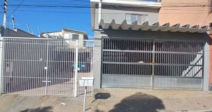 Casa a venda - 2 moradias - 6 vagas de garagem - Jardim Penha - Cisper