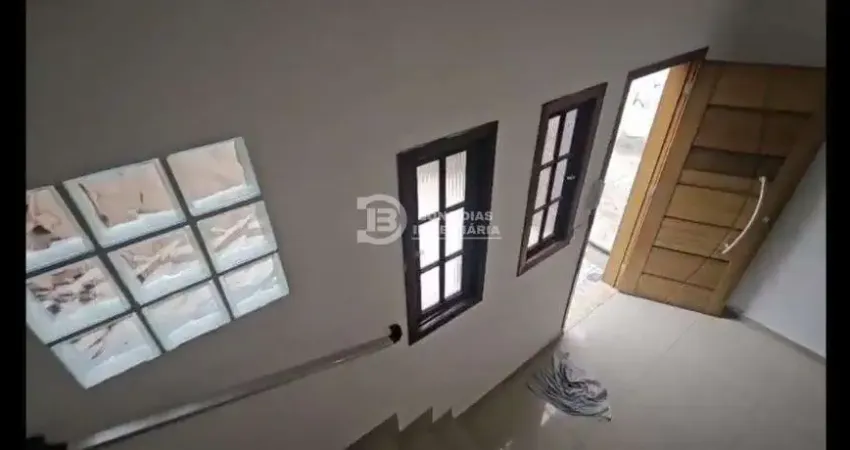 Sobrado a venda na vila nhocune, sao paulo - 3 dormitorios, suite e garagem