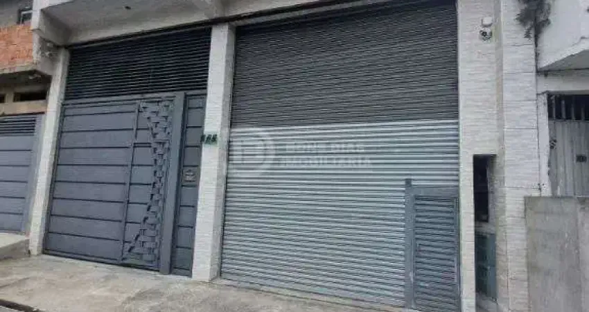 Sobrado de 3 dormitorios com 2 cozinhas e 4 garagens na cidade antonio estevao de carvalho