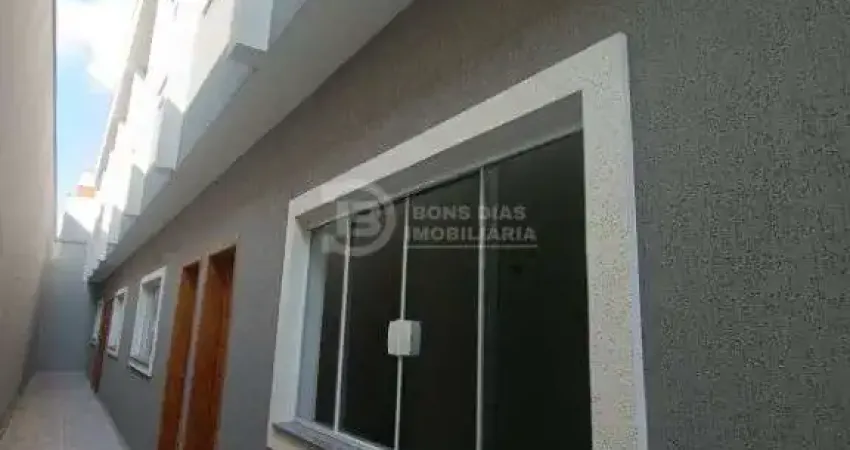 Lindos sobrados a 600 metros do metro guilhermina esperanca com 3 quartos e 2 vagas livres