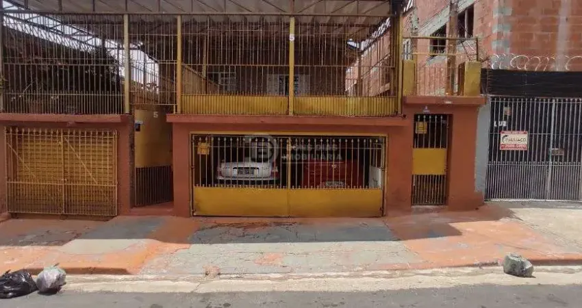 Casa Terrea de 5 Dormitorios com 3 Vagas de Garagem a Venda na Cidade Patriarca, Sao Paulo