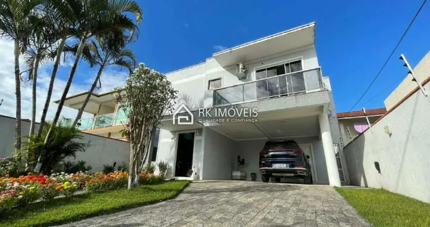 Casa Exclusiva à Venda com 3 suítes + Edícula – Sustentabilidade, Conforto e Sofisticação!