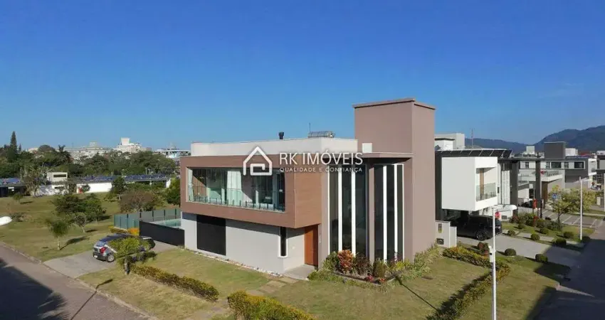 Casa para aluguel, 4 quartos, 3 suítes, 2 vagas, Ingleses do Rio Vermelho - Florianópolis/SC
