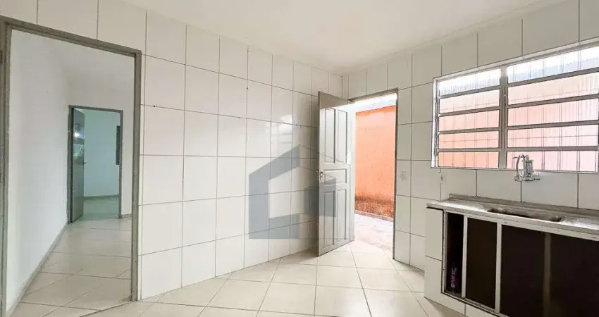 Casa para Venda em Suzano, Vila Figueira, 3 dormitórios, 1 suíte, 3 banheiros, 2 vagas