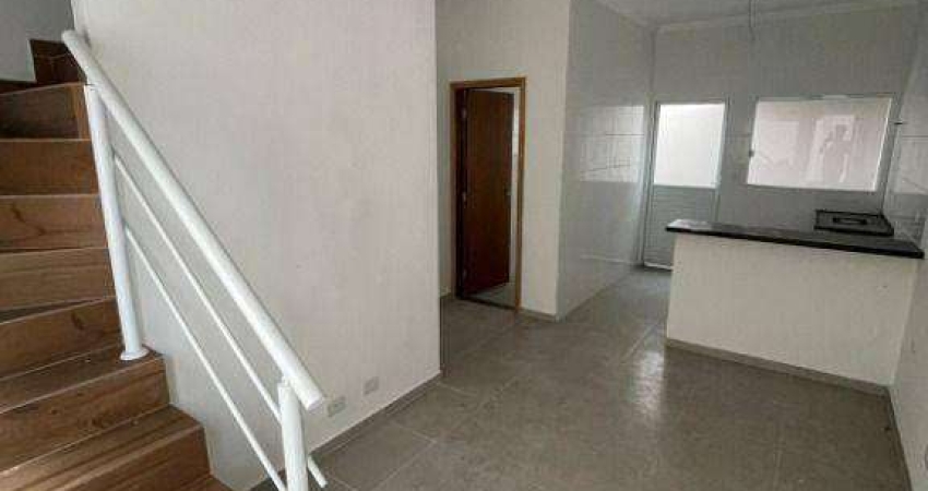 Sobrado com 2 quartos à venda, 53 m² por R$ 196.000 - Balneário Esmeralda - Praia Grande/SP