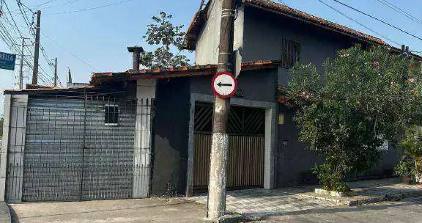 Sobrado com 2 quartos à venda, 78 m² por R$ 399.000 - Maracanã - Praia Grande/SP