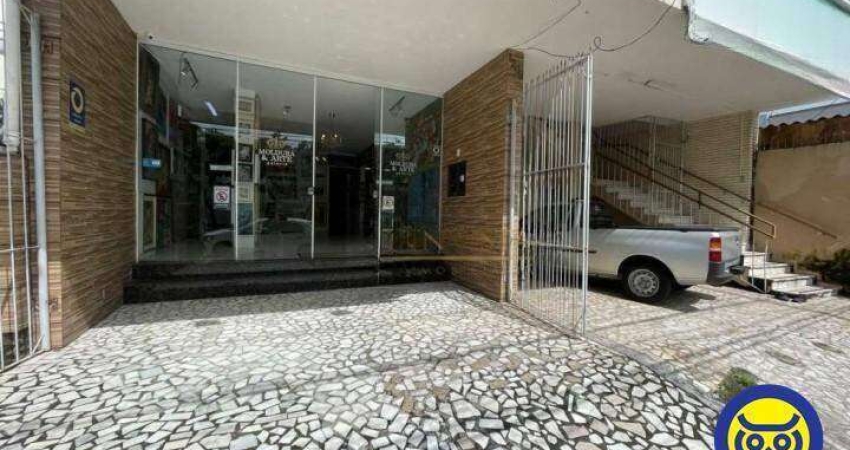 Loja comercial, com de área privativa de 153,99m² à venda, centro de Florianópolis