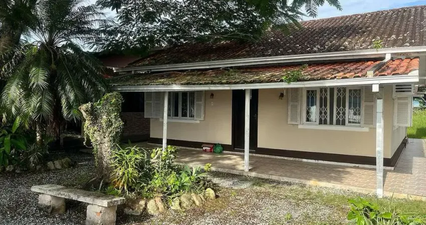 Casa com 6 quartos à venda na rua valdecir do amaral, Centro, São Francisco do Sul