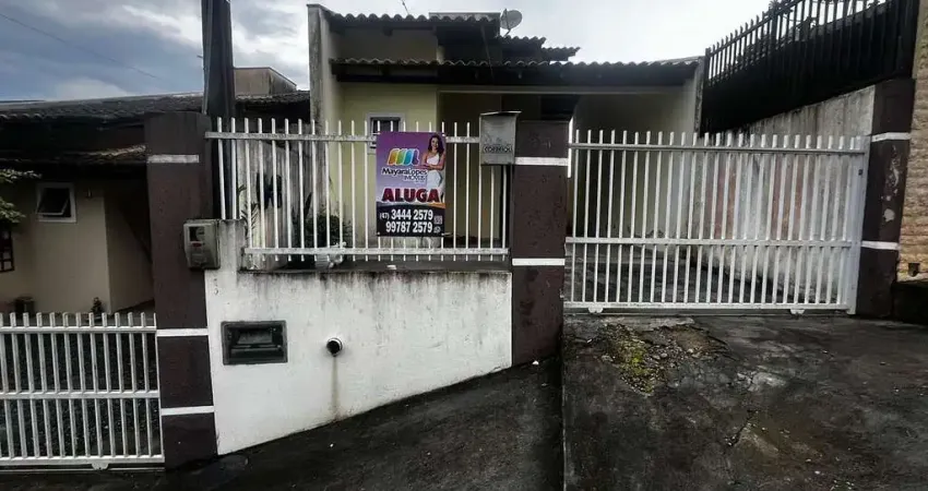 CASA TERREA REGIÃO CENTRALDE SÃO FRANCISCO DO SUL,SC
