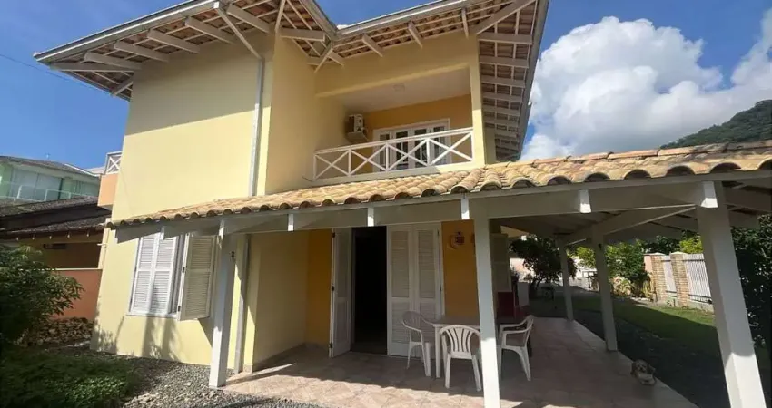 Casa com 3 quartos à venda na rua manila, Itaguaçu, São Francisco do Sul