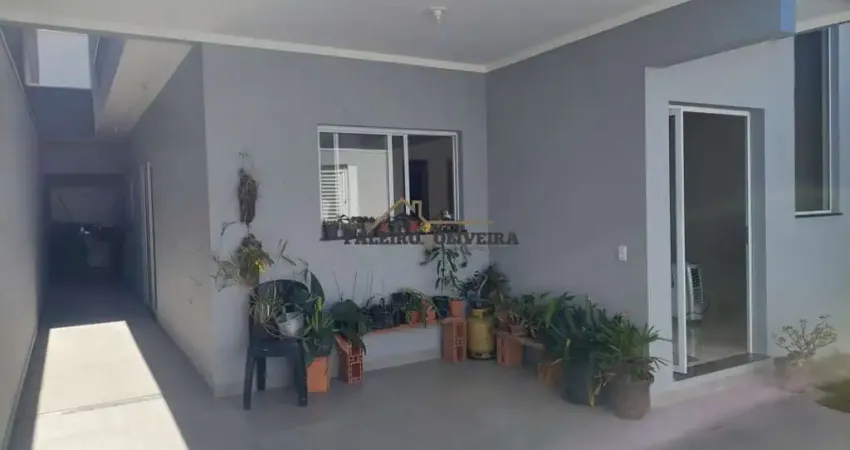Linda Casa Térrea a venda Residencial Santa Giovana-SP