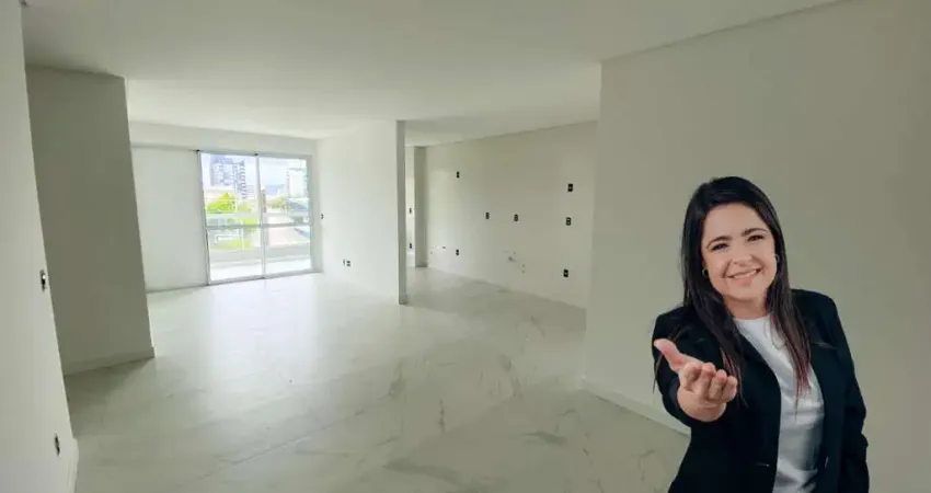 Apartamento com 3 quartos à venda na Avenida Santa Catarina, 660, Estreito, Florianópolis