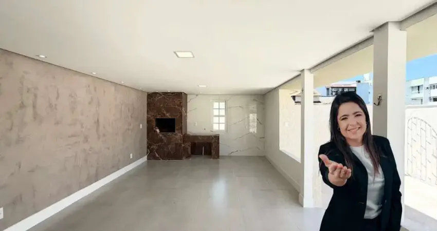 Casa com 3 quartos à venda na Rua Francisco Pedro Cunha, 144, Kobrasol, São José