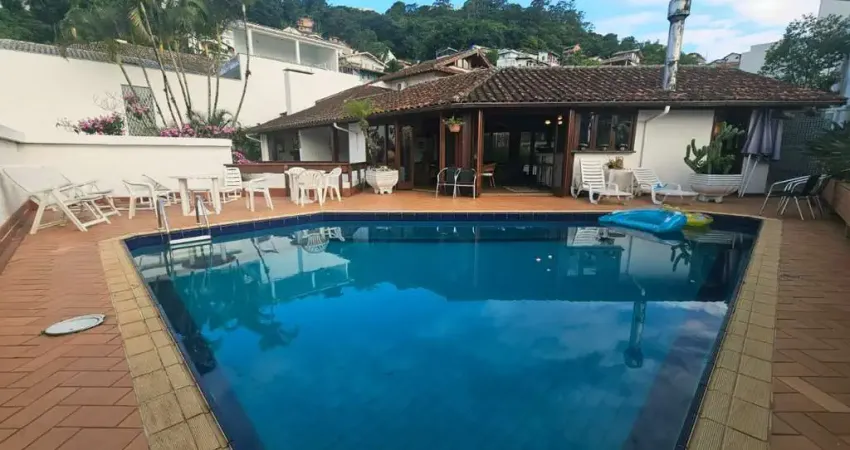 Casa com 4 quartos à venda na Rua Ernesto Stodieck, 01, Centro, Florianópolis