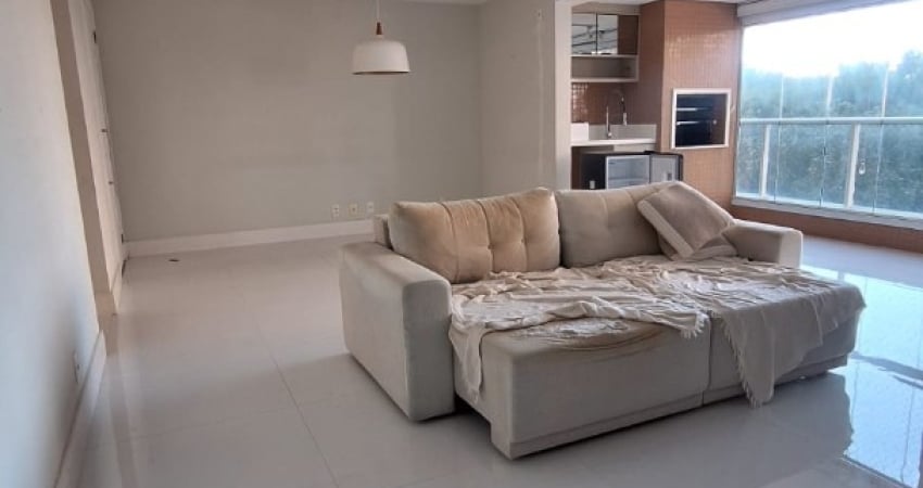 Apartamento para locação no greenville com 3/4 semimobiliado