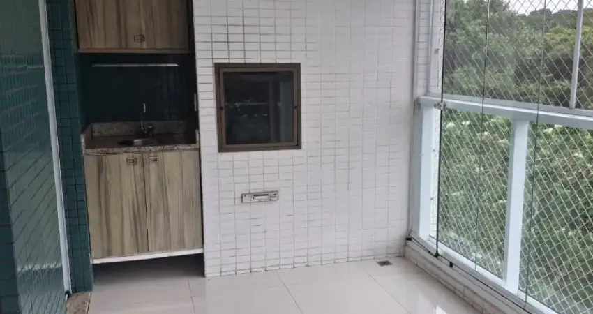 Apartamento com 3 quartos para alugar na Rua Salgueiro, 155, Patamares, Salvador