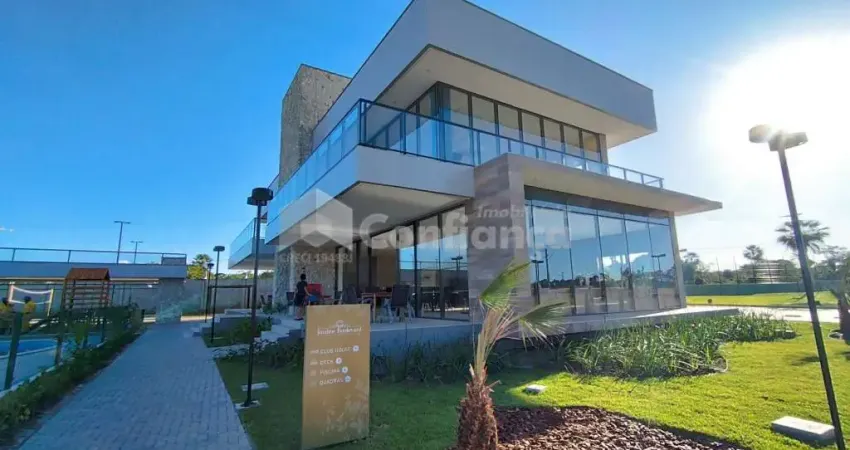 Lote à Venda em Loteamento Alto Padrão - Caucaia Em frente ao Atacadão