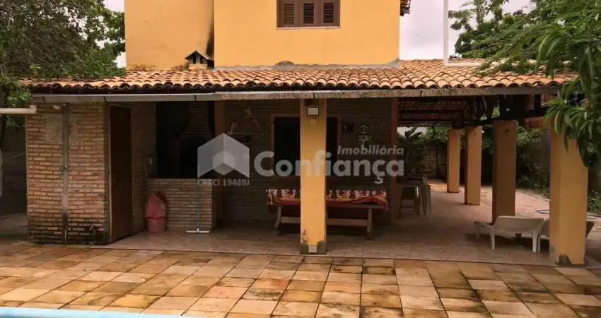 Chácara / sítio com 4 quartos à venda na Rua José Maria Maia, Centro, Aquiraz