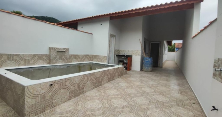 Casa com 2 quartos à venda na Praça Ângelo Guerra, 6701, Agenor de Campos, Itanhaém