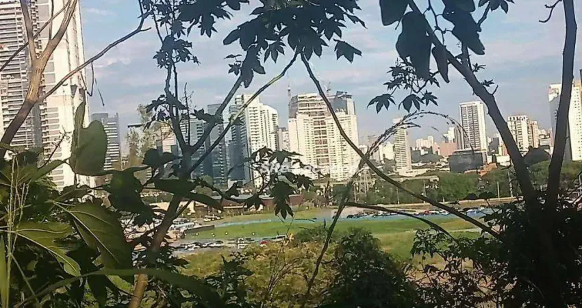 Terreno à venda na Rua Pio IX, Jardim Vitoria Regia, São Paulo