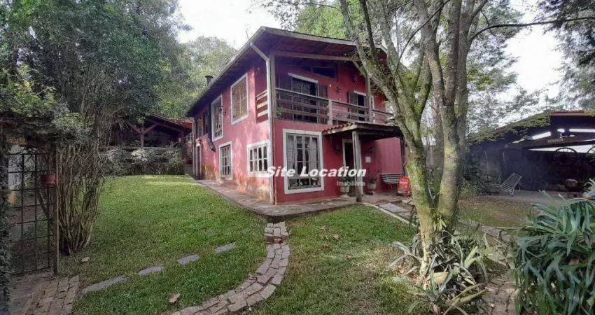 121703 Casa com 3 dormitórios à venda, 213 m² por R$ 840.000 - Colina (Caucaia do Alto) - Cotia/SP