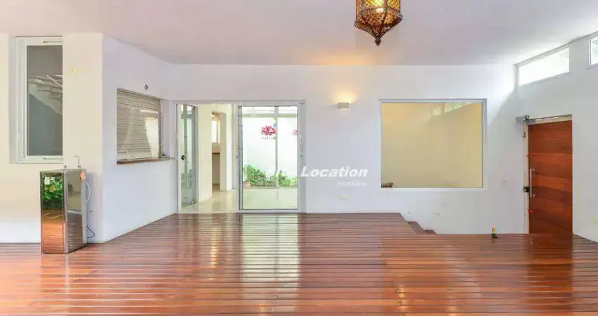 Casa com 4 quartos à venda na Rua Eça de Queiroz, Vila Mariana, São Paulo