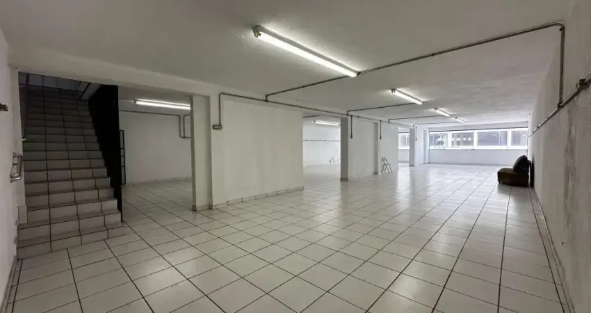 Barracão / Galpão / Depósito com 5 salas para alugar na Rua Jacy Vieira, 47, Jardim Virgínia Bianca, São Paulo