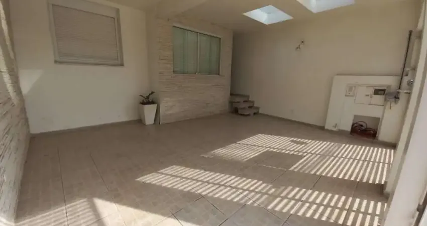 Casa com 3 quartos à venda na Rua Lutécia, 576, Vila Carrão, São Paulo