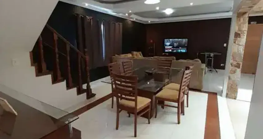 Casa com 3 quartos para alugar na Rua Maurício Araújo Martins, Vila Aparecida, São Paulo