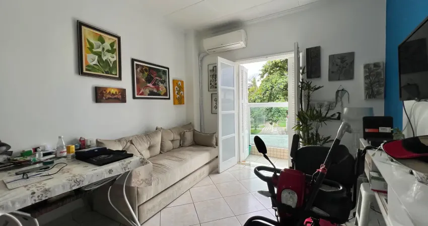 Apartamento com 1 dorm/sala com sacada/quarto com varanda/cozinha conceito aberto/lavanderiaquart