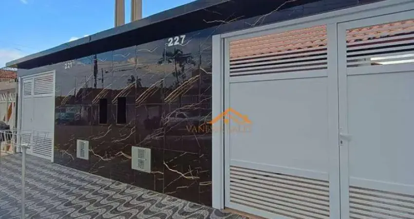 Casa com 2 dormitórios à venda por R$ 409.000,00 - Itaóca - Mongaguá/SP