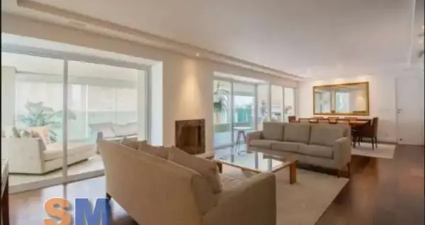 Apartamento com 3 quartos para alugar na Avenida Juriti, Vila Uberabinha, São Paulo
