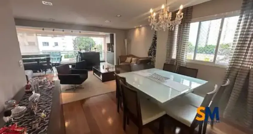 Apartamento com 4 quartos para alugar na Avenida Macuco, Moema, São Paulo